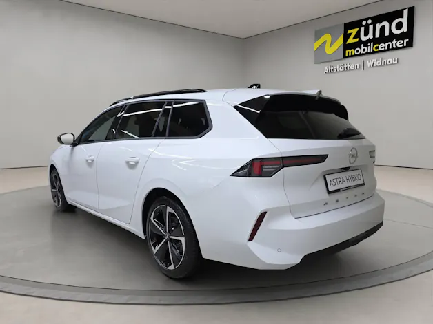 Opel Astra Sports Tourer 1.2 T Hybrid Edition