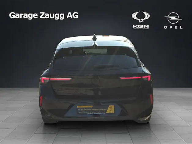 Opel Astra 1.2 T 130 Swiss Plus