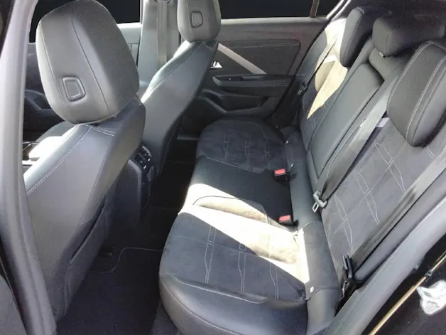 Opel Astra 1.2 T 130 Swiss Plus