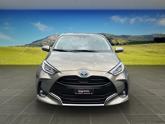 Vehicle image 7