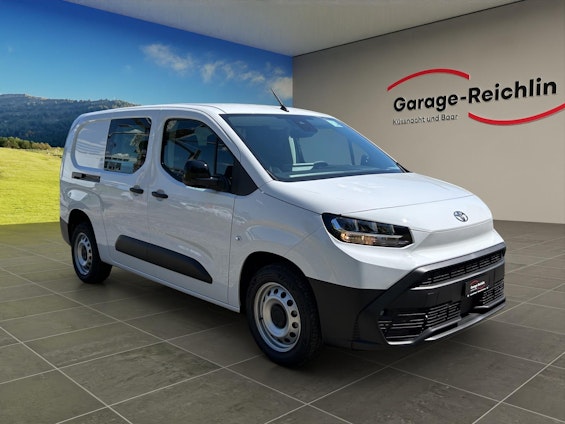 Vehicle image 6 Vehicle image 6