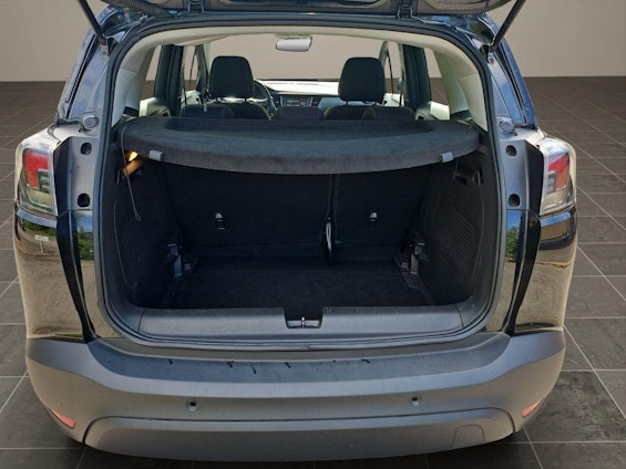 Vehicle image 14 Vehicle image 14