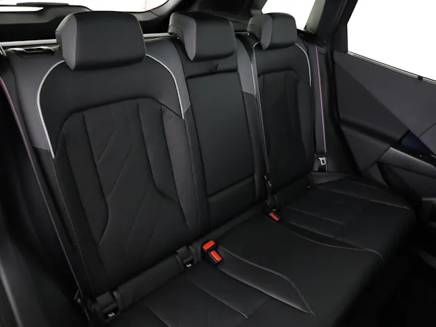 BMW X3 M50i