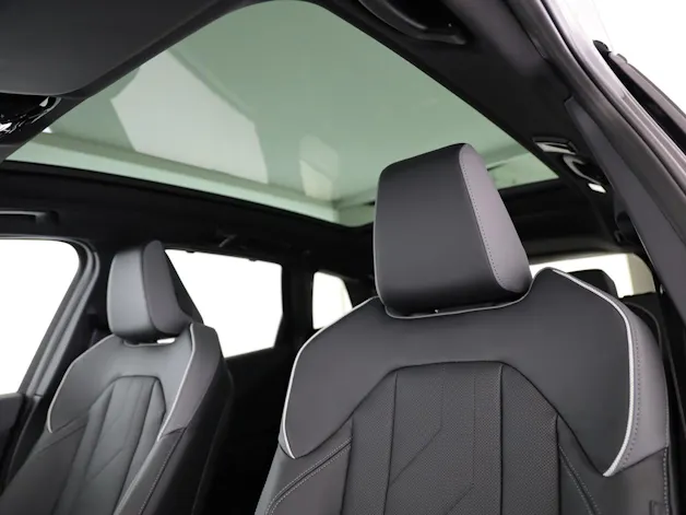 BMW X3 M50i