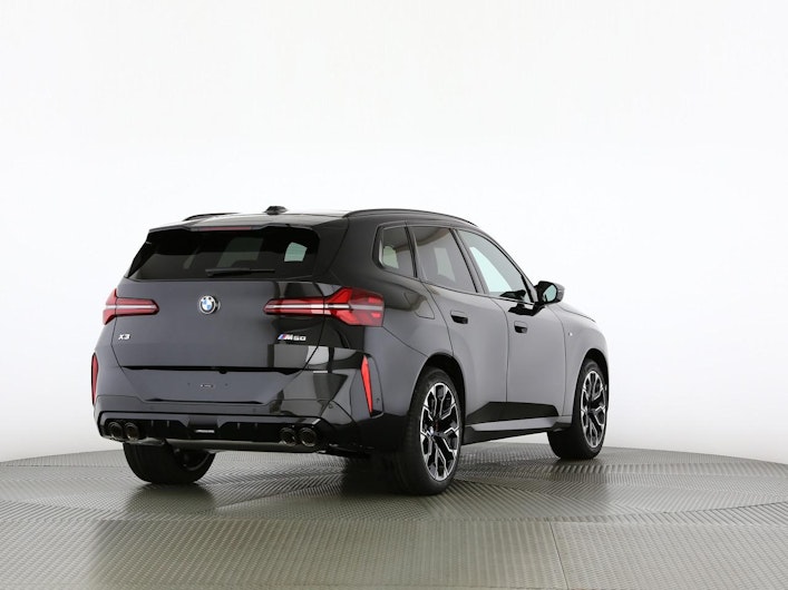 Vehicle image BMW X3