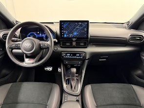 Vehicle image TOYOTA Yaris 1.5 VVT-i HSD GR Sport