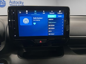 Vehicle image TOYOTA Yaris 1.5 VVT-i HSD Trend