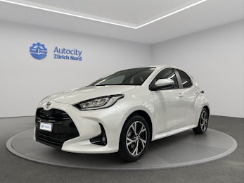 Vehicle image TOYOTA Yaris 1.5 VVT-i HSD Trend Vehicle image TOYOTA Yaris 1.5 VVT-i HSD Trend