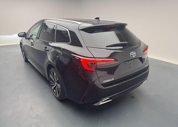 Vehicle image 3 Vehicle image 3