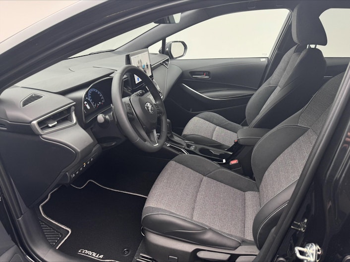 Vehicle image TOYOTA COROLLA