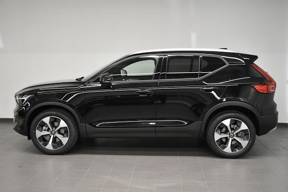 VOLVO XC40 2.0 B3 MH Core 2