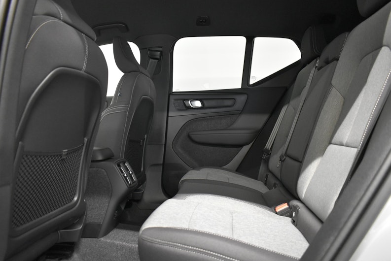 Vehicle image VOLVO XC40