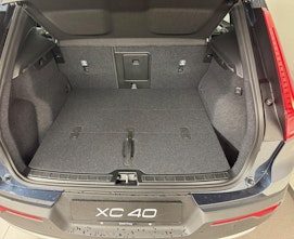 Vehicle image VOLVO XC40 2.0 B3 MH Core