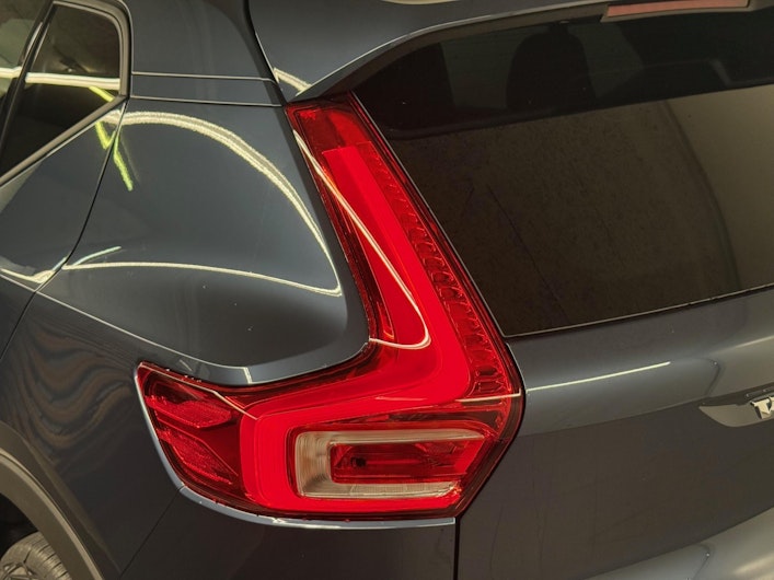 Vehicle image VOLVO XC40