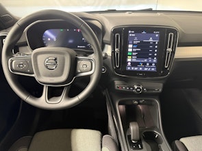 Vehicle image VOLVO XC40 2.0 B3 MH Core