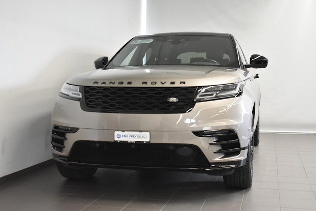 First vehicle image