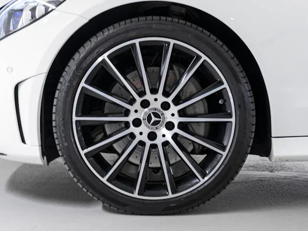 Mercedes-Benz C 300 4MATIC