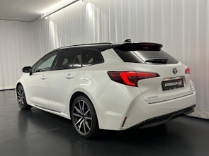 Vehicle image TOYOTA Corolla Touring Sports 2.0 HSD GR Sport
