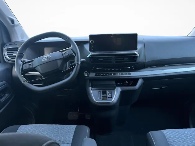 Toyota PROACE Verso L1 2.0 D Trend