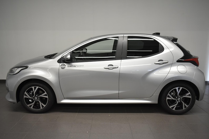 Vehicle image TOYOTA YARIS