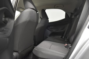 Vehicle image TOYOTA Yaris 1.5 VVT-i HSD Trend