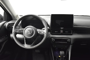 Vehicle image TOYOTA Yaris 1.5 VVT-i HSD Trend