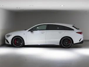 Mercedes-Benz CLA 35 AMG 4MATIC Shooting Brake