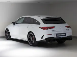 Mercedes-Benz CLA 35 AMG 4MATIC Shooting Brake