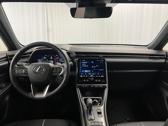 Vehicle image LEXUS LBX