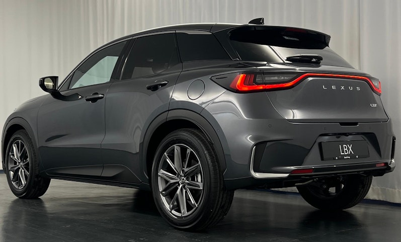 Vehicle image LEXUS LBX