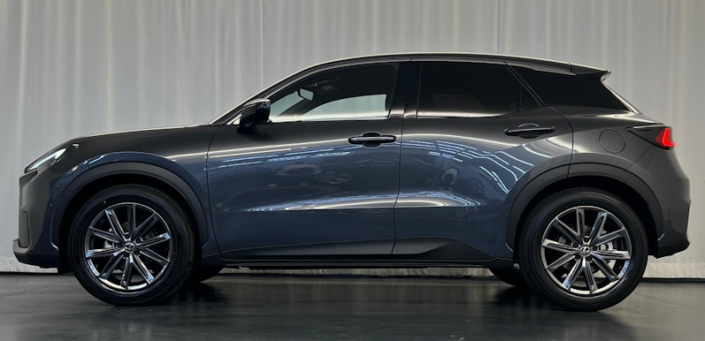 Vehicle image LEXUS LBX