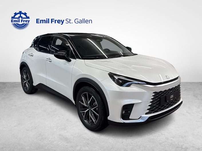 Vehicle image LEXUS LBX