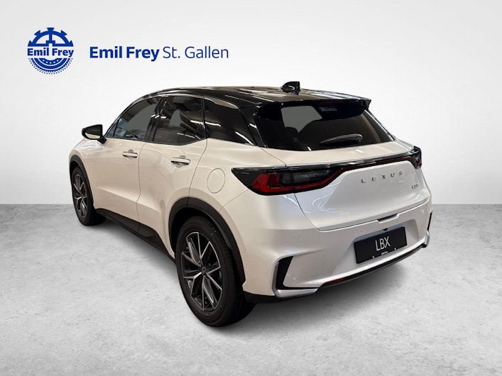 Vehicle image LEXUS LBX