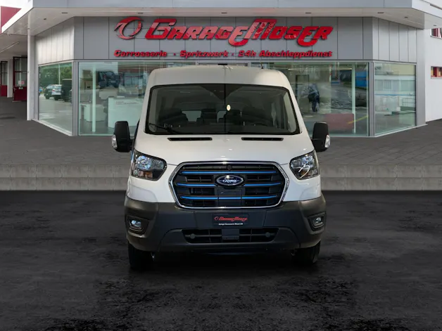 Ford E-Transit 13 Plätzer Personentransport