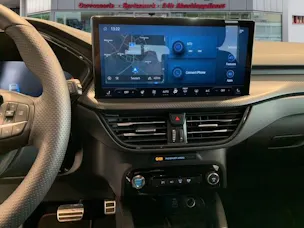 Ford Kuga 2.5 Hybrid ST-Line X 4x4