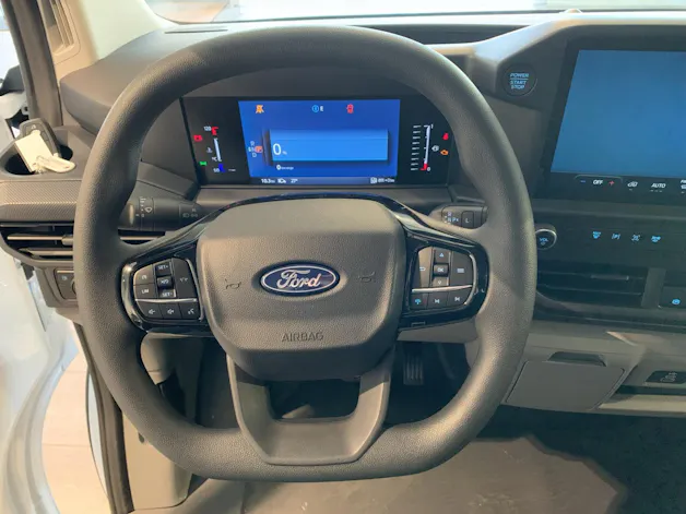 Ford Transit C Van 320 L1 2.5 Duratec 233 Trend PHEV