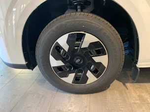 Ford Transit C Van 320 L1 2.5 Duratec 233 Trend PHEV