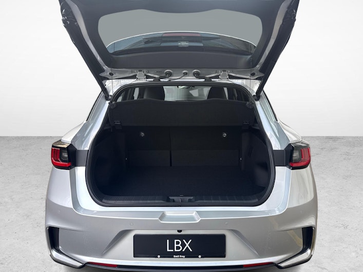 Vehicle image LEXUS LBX