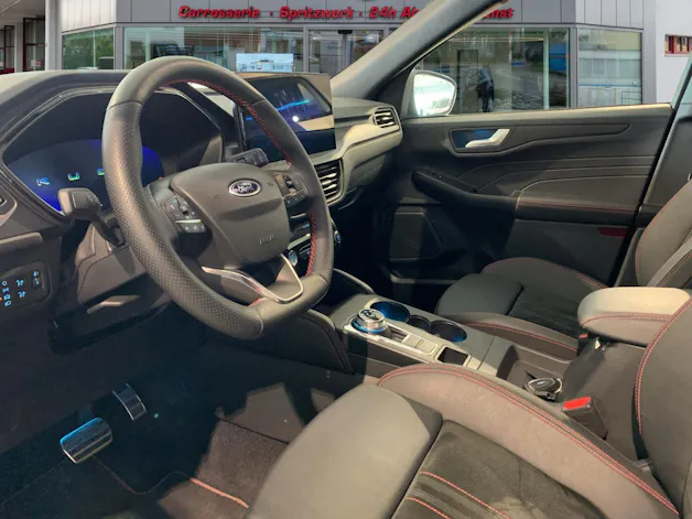 Ford Kuga 2.5 Hybrid ST-Line X 4x4