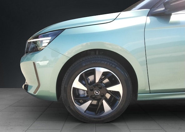 Vehicle image 11 Vehicle image 11