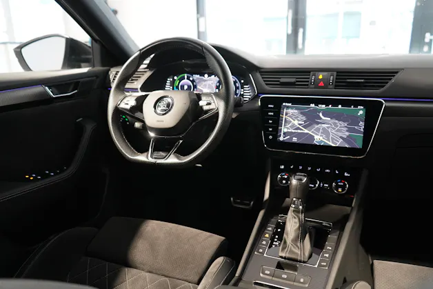 Škoda Superb Combi 1.4 TSI PHEV SportLine DSG