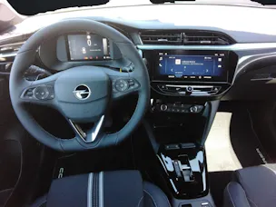 Opel Corsa 1.2 T Hybrid Sporthilfe
