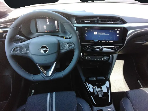 Opel Corsa 1.2 T Hybrid Sporthilfe