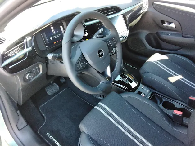 Opel Corsa 1.2 T Hybrid Sporthilfe