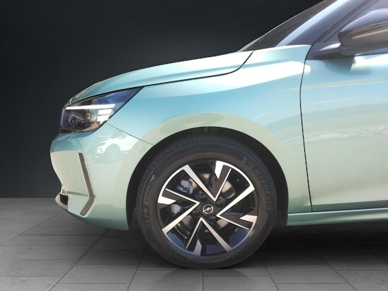 Vehicle image 10 Vehicle image 10