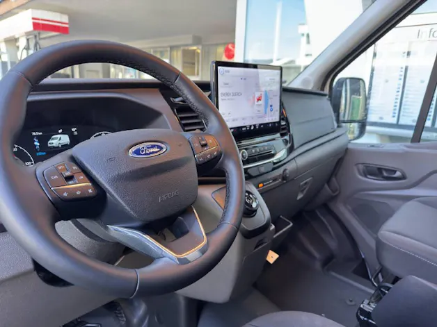 Ford E-Transit Van 350 L2H2 67kWh Trend
