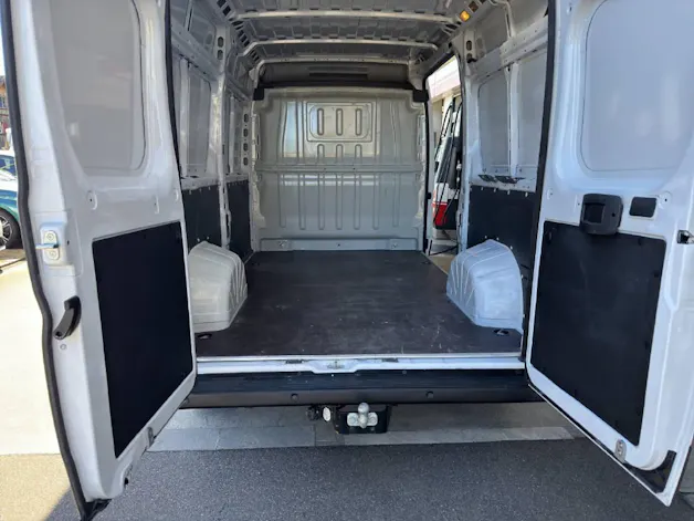 Peugeot Boxer Kaw. 330 L2H2 2.2 BlueHDi 120 S/S