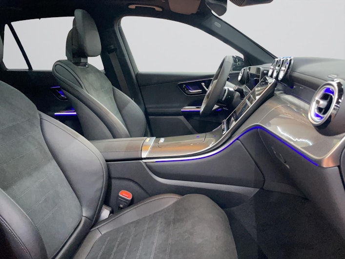 Vehicle image MERCEDES-BENZ GLC 200