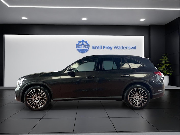 Vehicle image MERCEDES-BENZ GLC 200