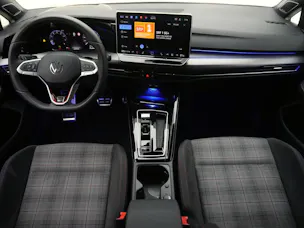 VW Golf 8.5 2.0 TSI DSG GTI Black Style (2025)